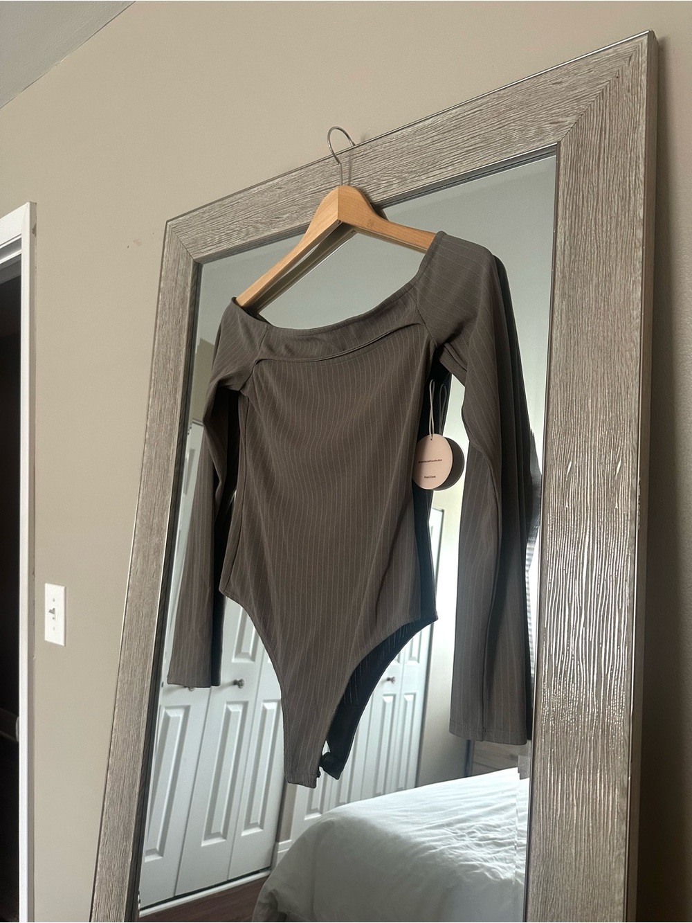 Camila Coelho x Revolve NWT Taupe Long Sleeved Novia Bodysuit Size Small